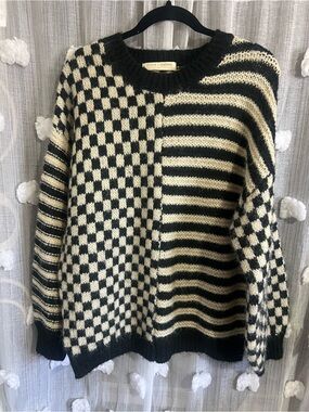 Stitch + Feather Black and Cream Patterned Women's Sweater